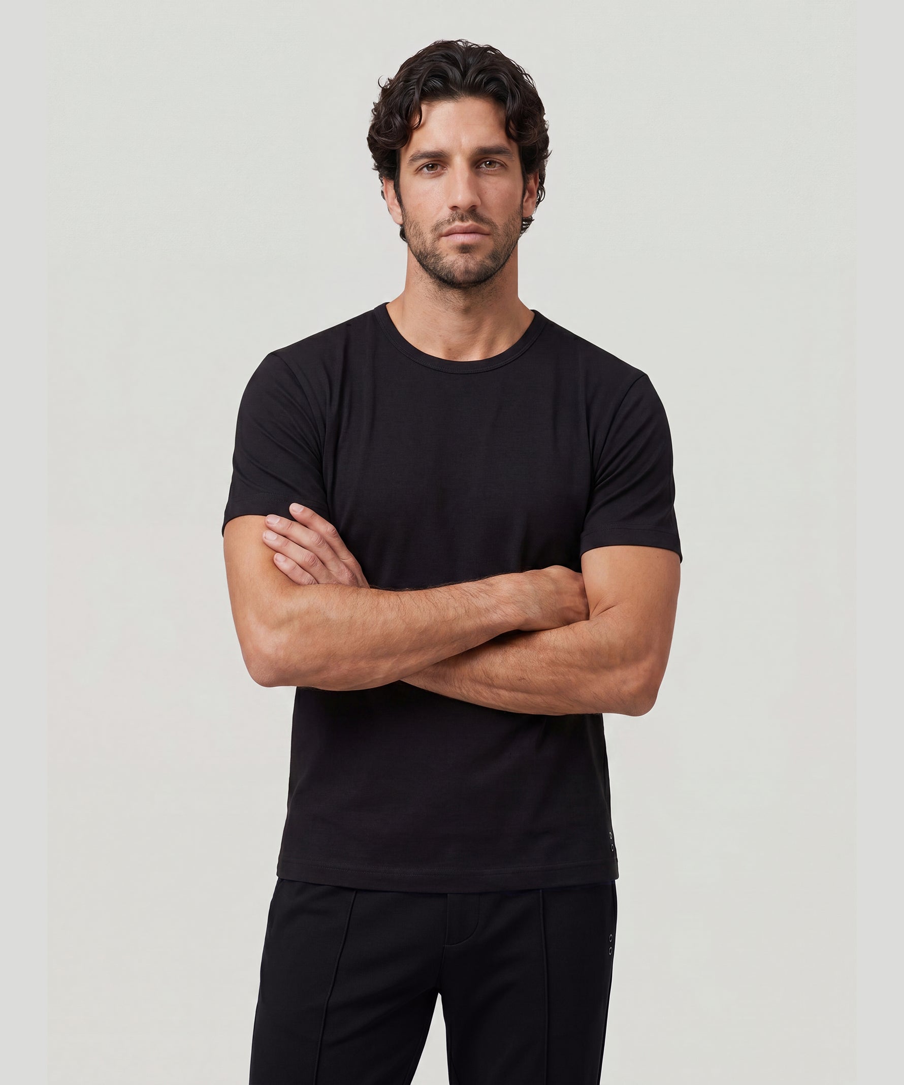 Crew Neck T-Shirt Eyelet Edition: Black | Ron Dorff