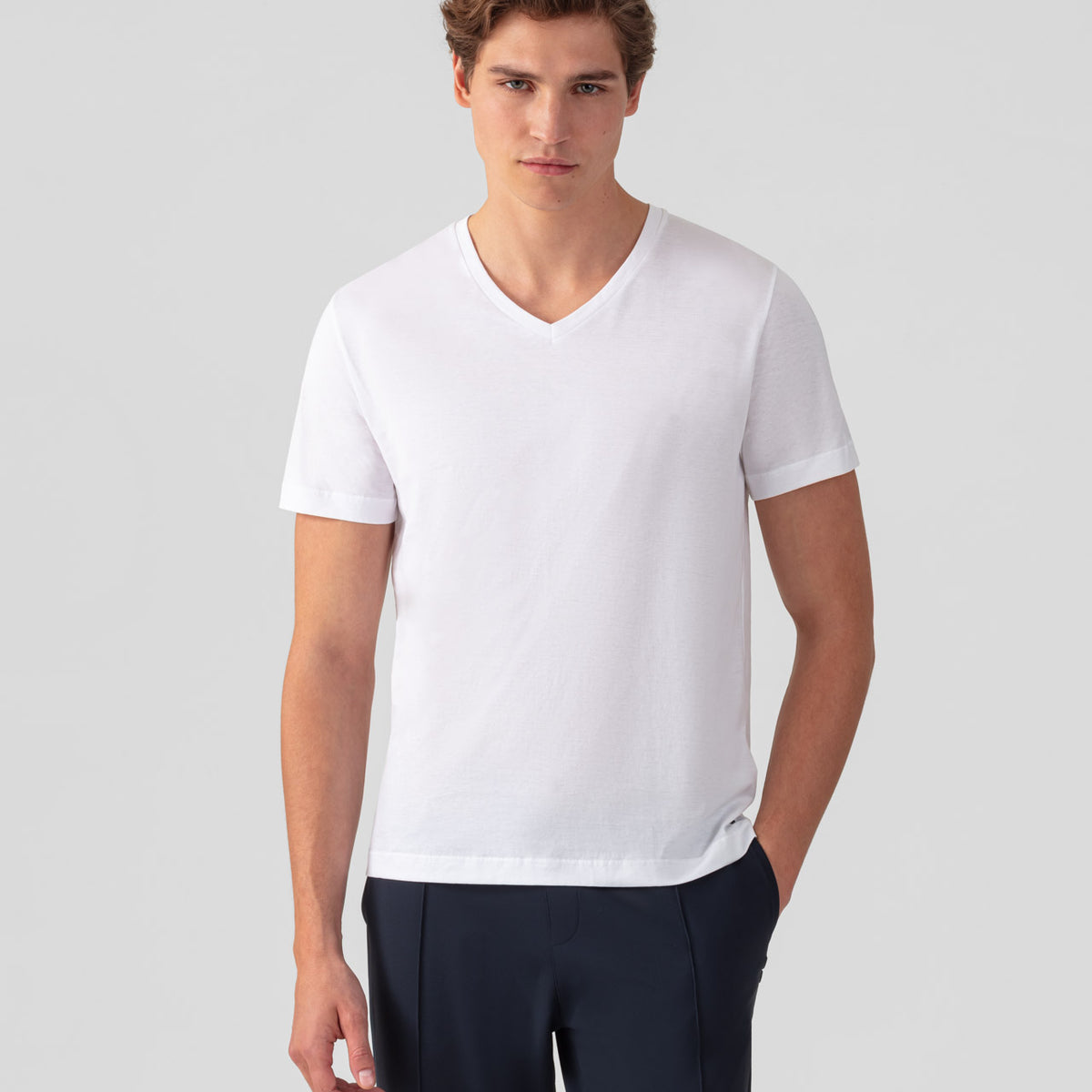 meer. NECK SLIT TEE(White） White Stretch Cotton T-shirt FW25 22493626 | Zegna US