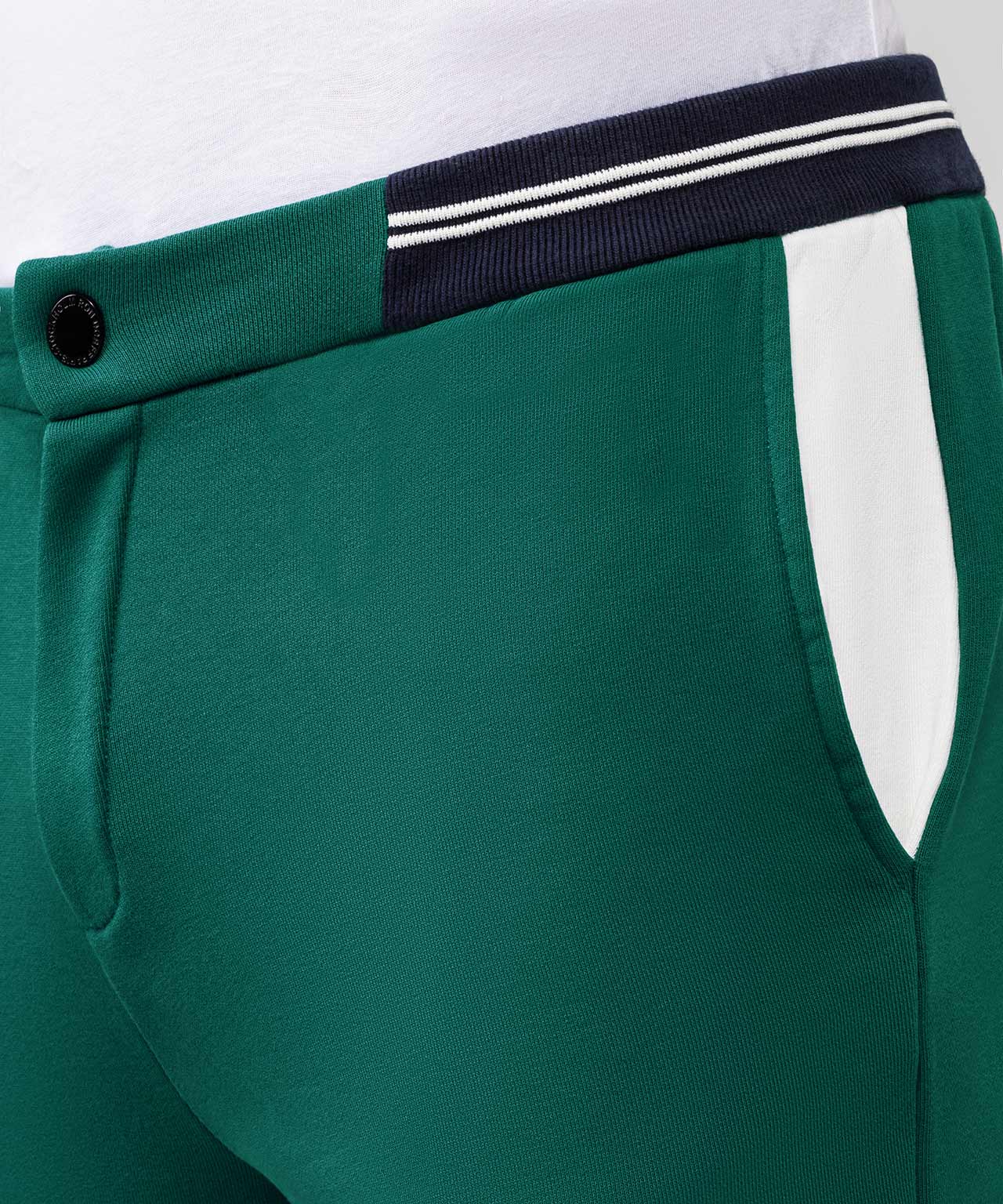 Urban Shorts Side Lines: Grassy Green