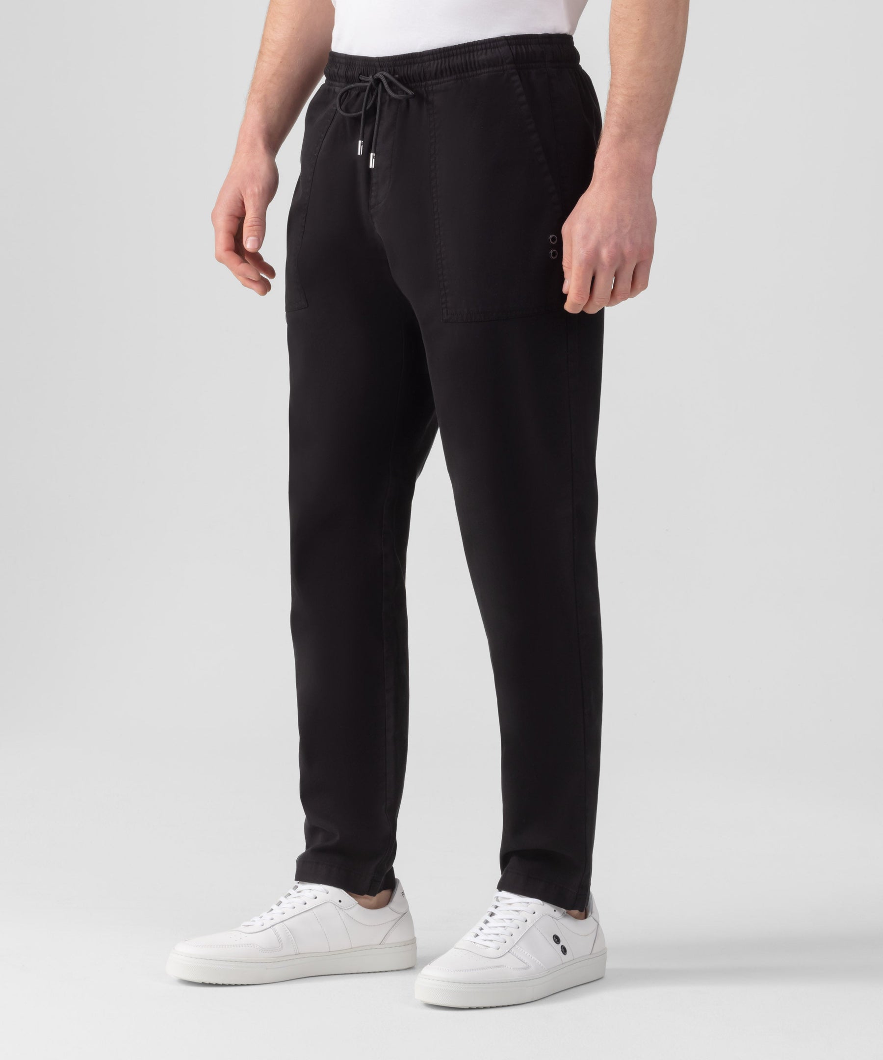 Sports Chino Pants: Black