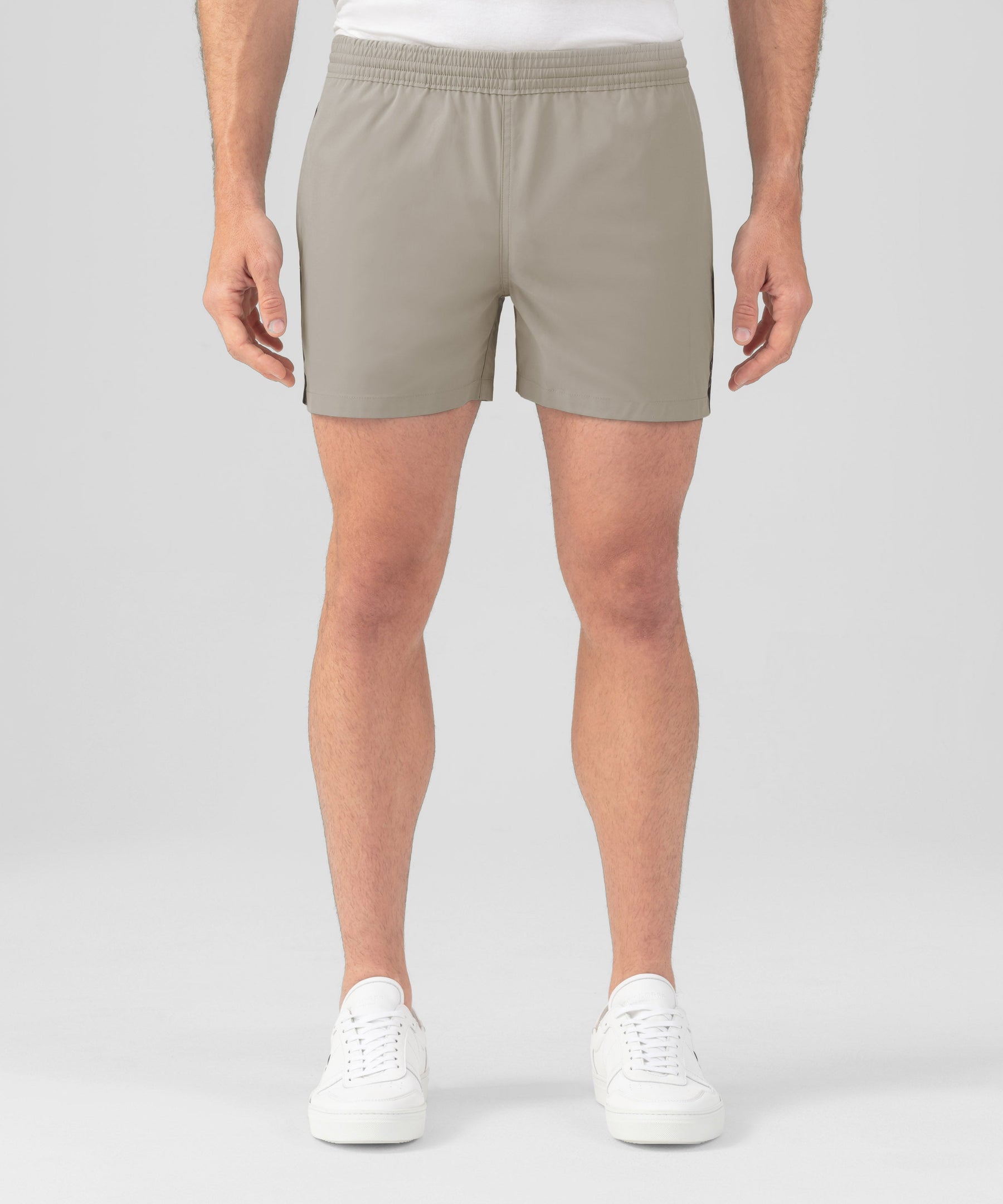 RD Exerciser Shorts w. Piping: Dusty Beige