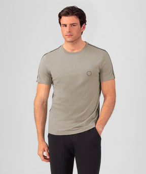 Organic Cotton T-Shirt w. Piping: Dusty Beige