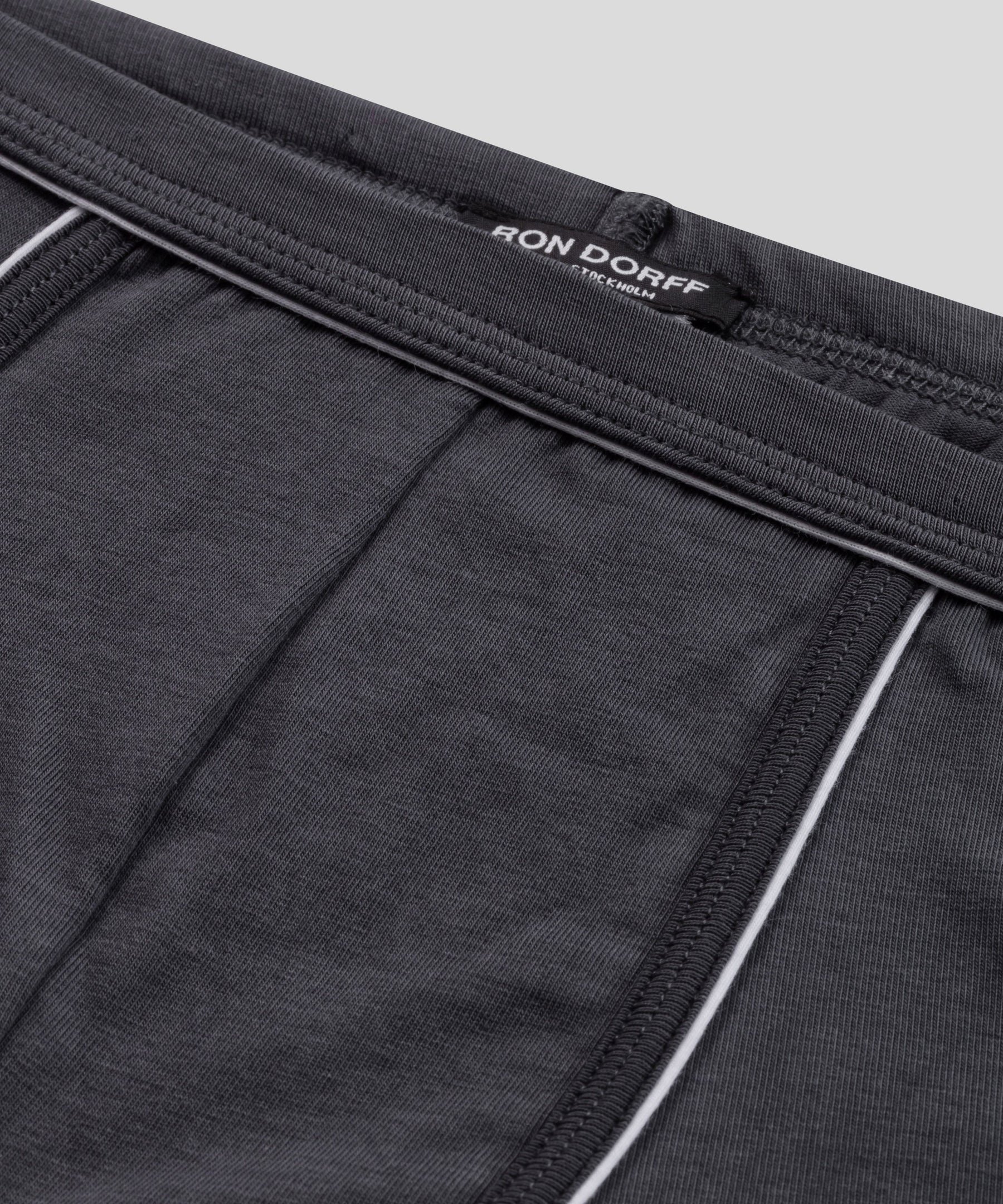 Boxer Briefs w. Piping: Lava Grey