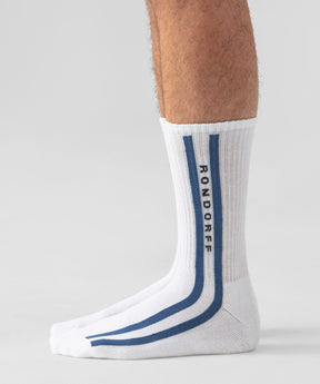 Sports Socks w. Side Lines: Deep Dive