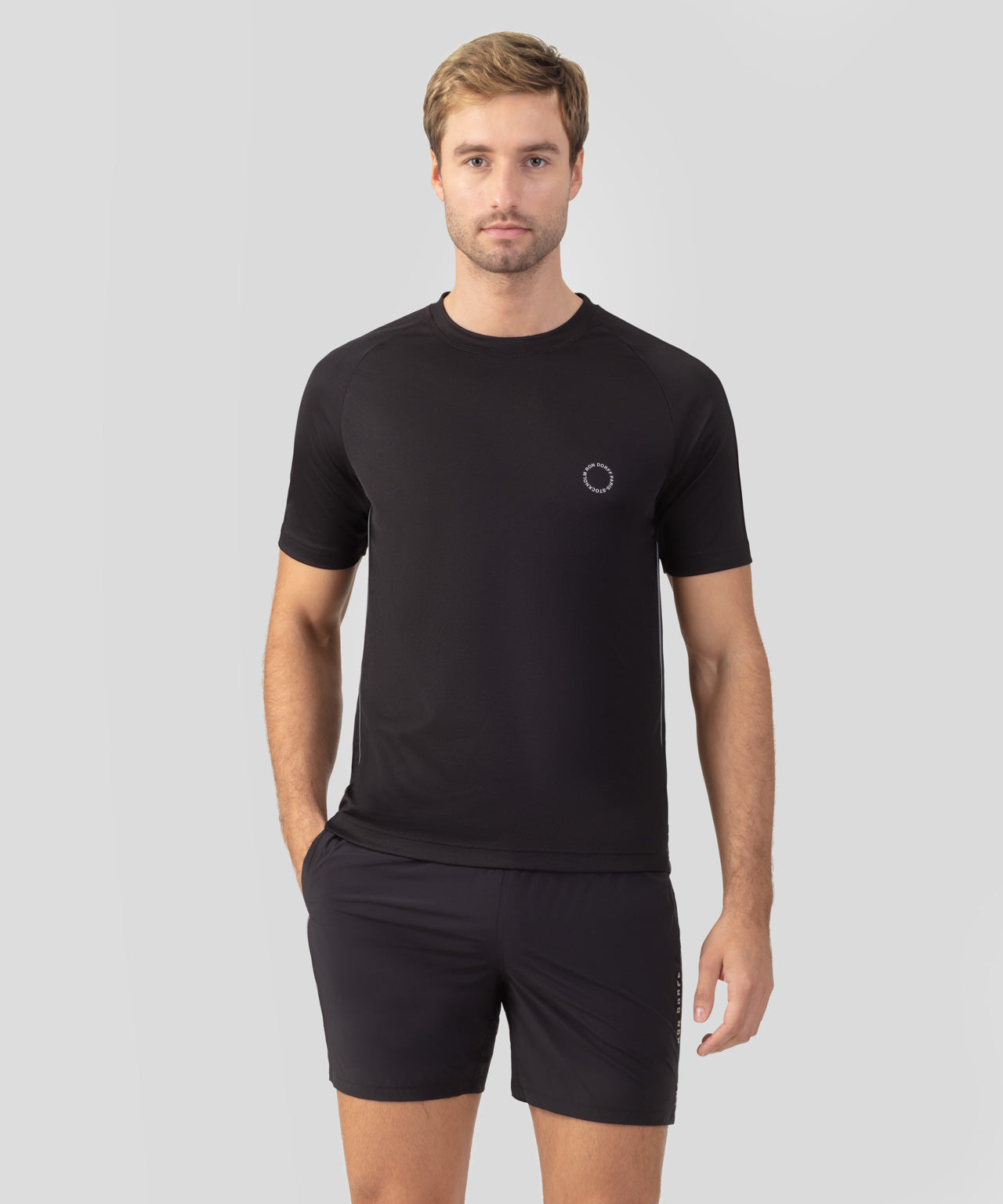 Sports T-Shirt w. Reflective Piping: Black