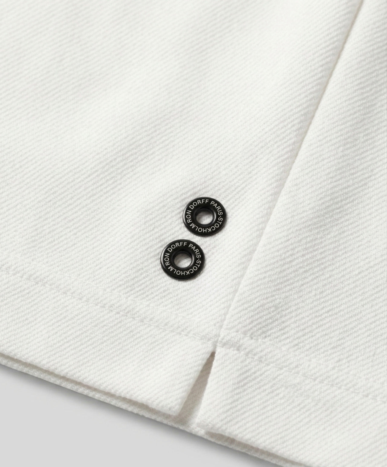 RD Tennis Shorts w. Striped Waist: Off White