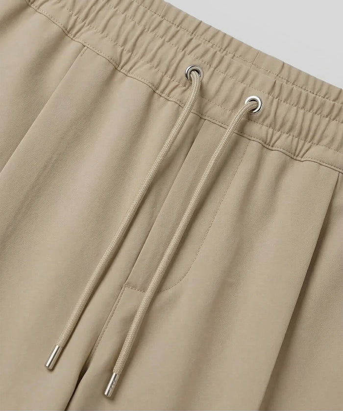 Light City Shorts: Beige