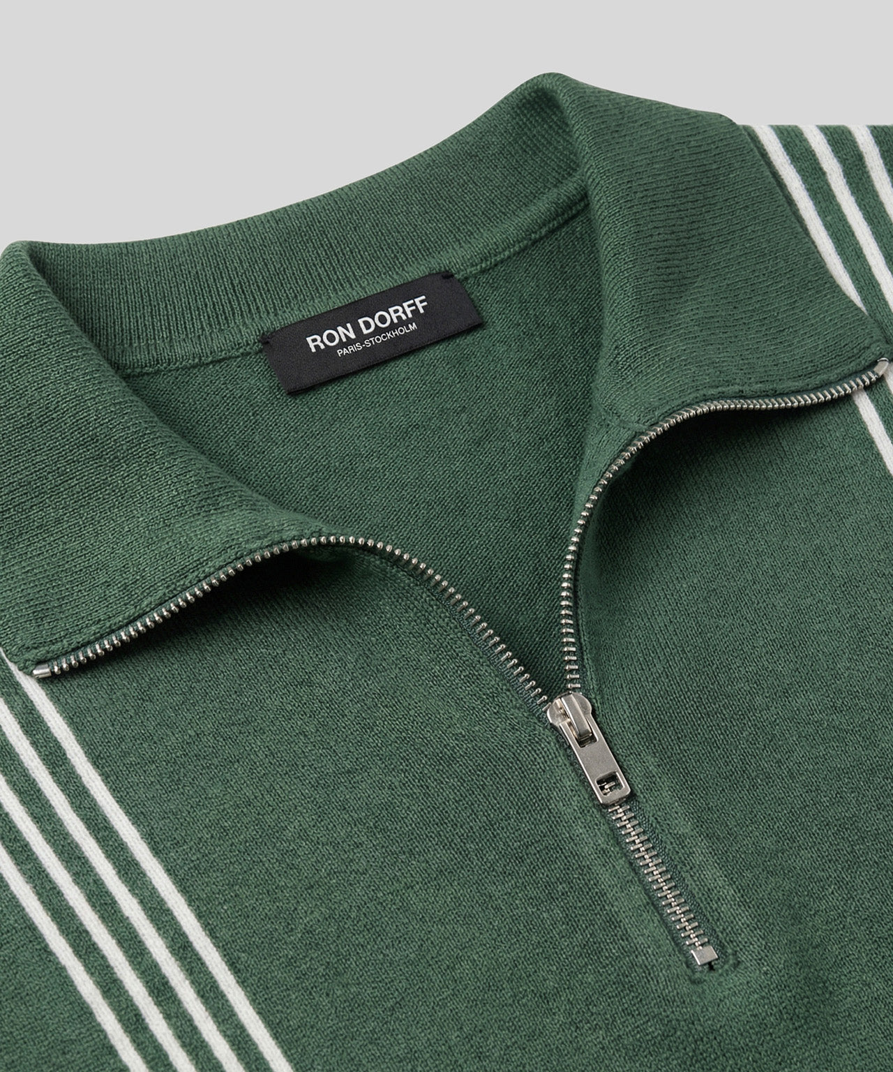 Cotton-Silk Zip Collar Polo w. Stripes Green Court | Ron Dorff