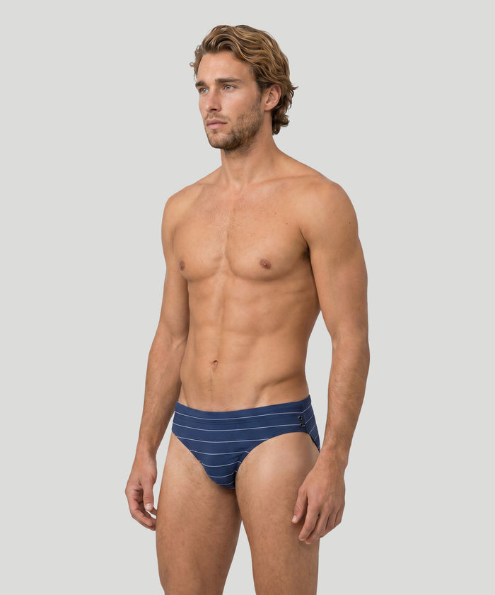 Slim Swim Briefs w. Pin Stripes: Navy/White