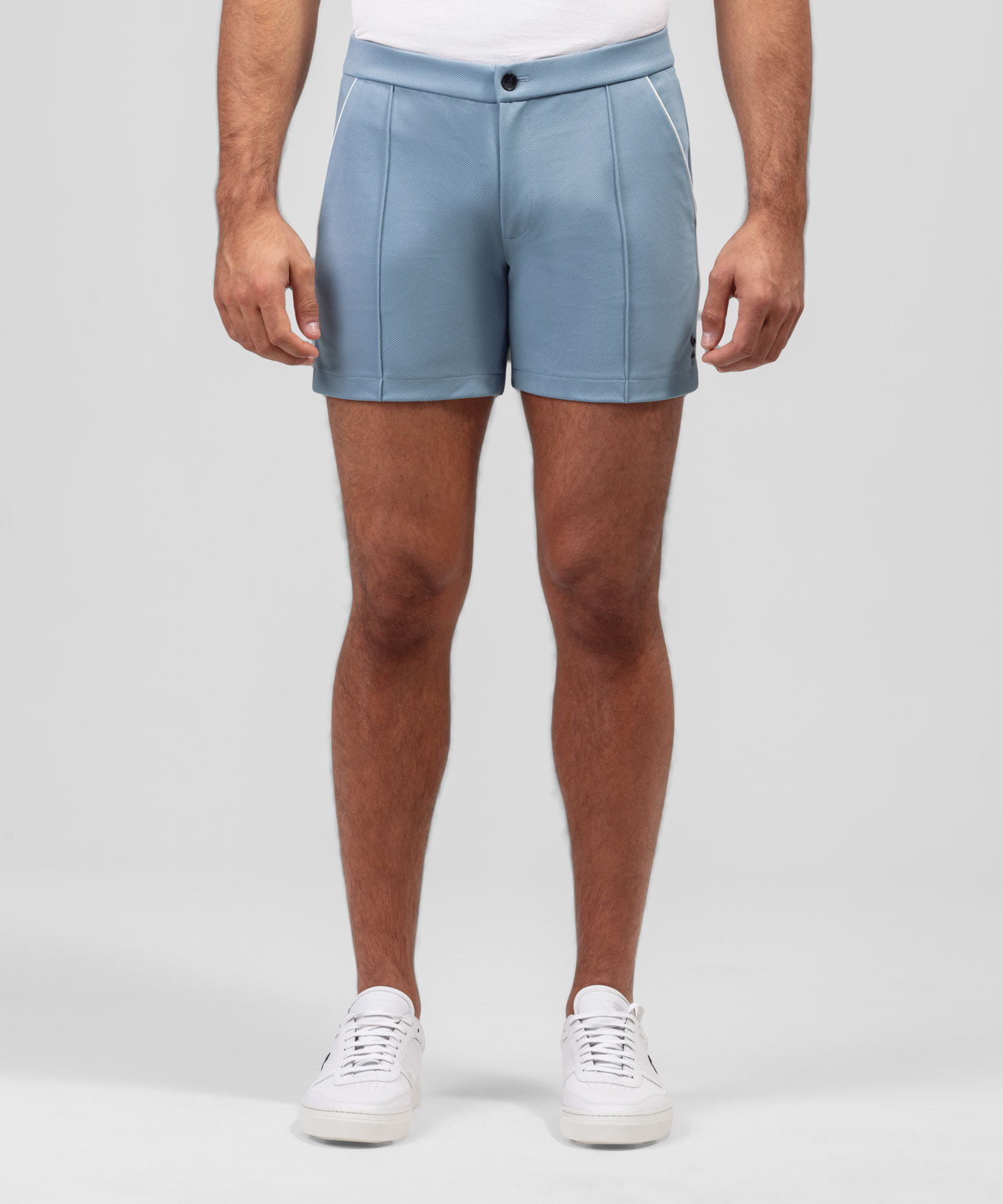 Tennis Shorts w Piping: Dusty Blue